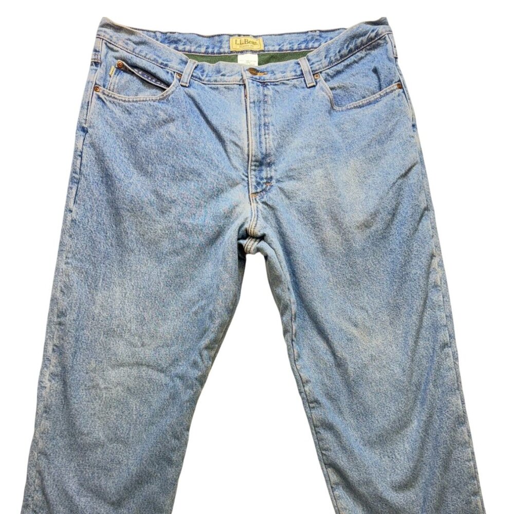 L.L.Bean Men's Classic Fit Straight Jeans Stretch Denim Size 40x29 Blue Mid Wash